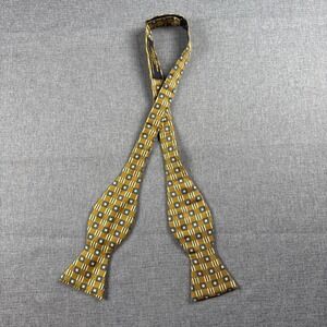 Brooks Brothers Bow Tie Geometric Pattern 100% Silk Made In USA